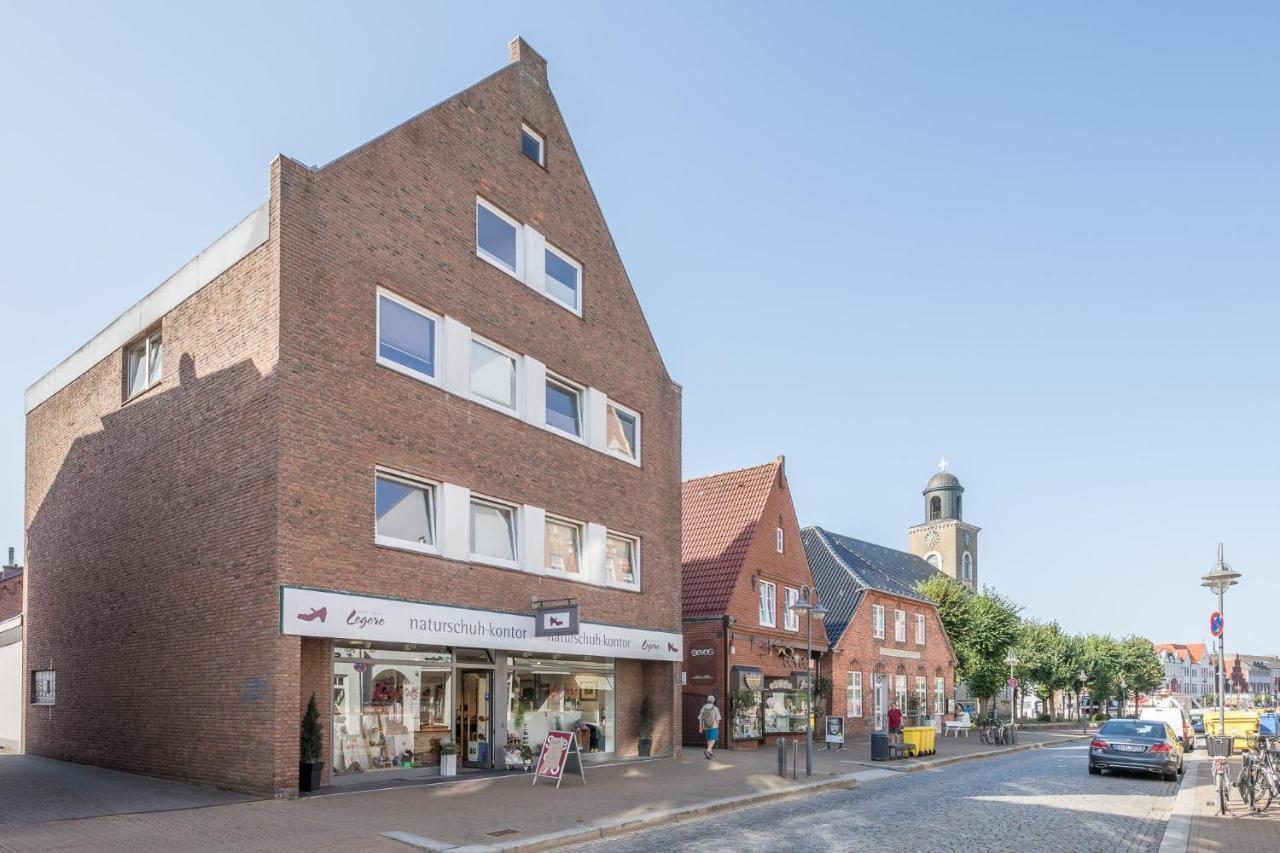 Central Husum  Buitenkant foto